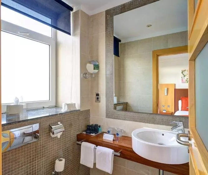 The Caleta Hotel Health, Beauty & Conference Centre