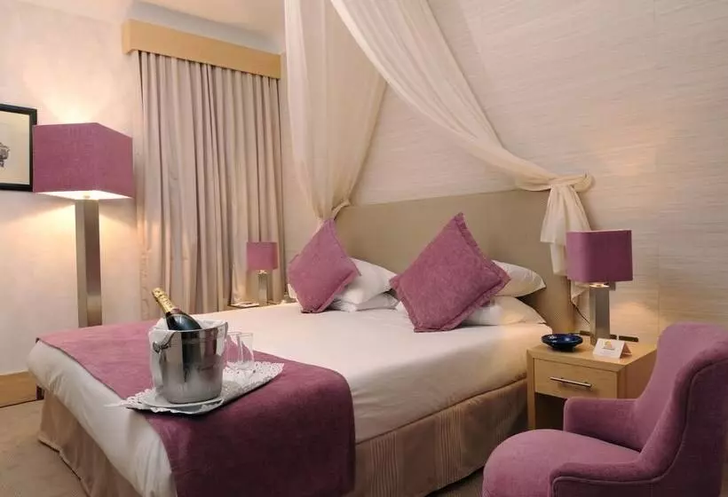 The Caleta Hotel Health, Beauty & Conference Centre