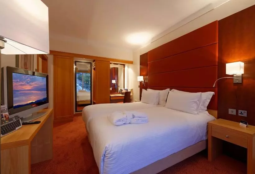 The Caleta Hotel Health, Beauty & Conference Centre