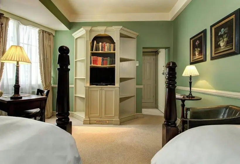 The Gore London Starhotels Collezione