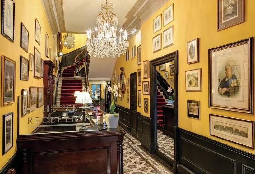 The Gore London Starhotels Collezione