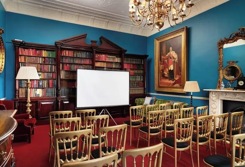 The Gore London Starhotels Collezione