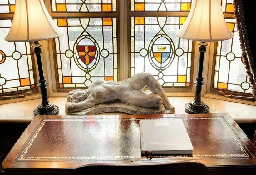 The Gore London Starhotels Collezione
