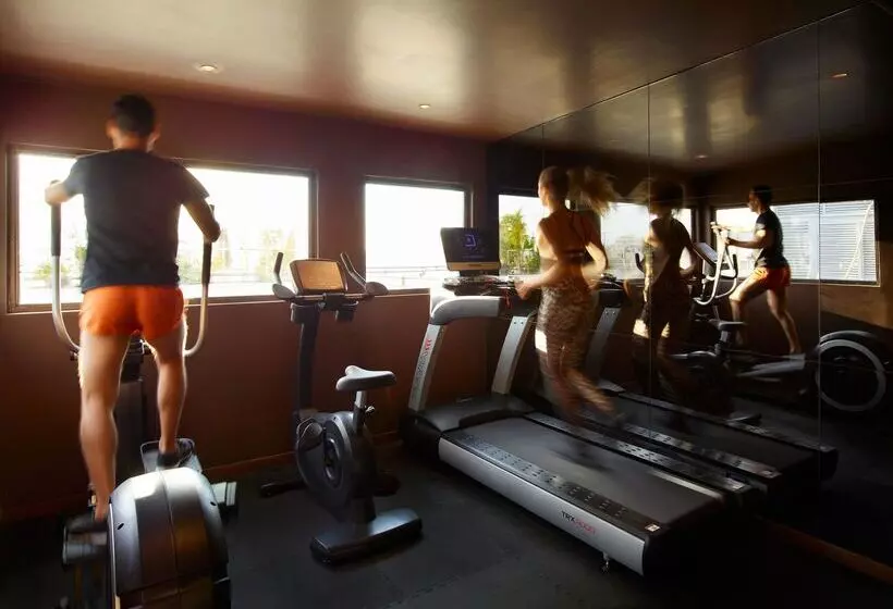 Brown Acropol, a Member of Brown Hotels