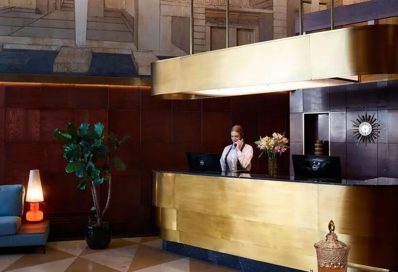 Brown Acropol, a Member of Brown Hotels