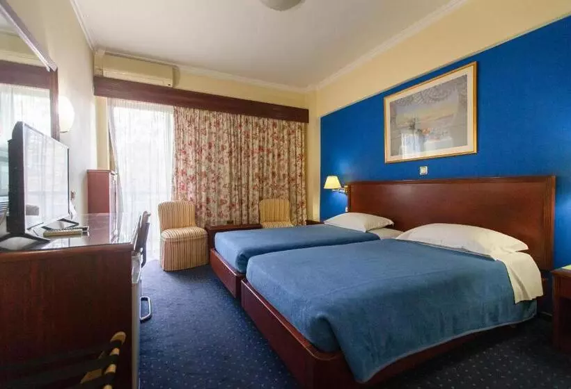 בית מלון כפרי Grand