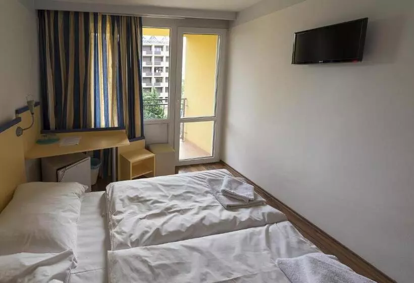 בית מלון כפרי Lido