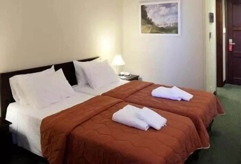 فندق Margarona Royal