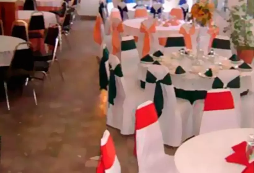 هتل Maya Excelsior