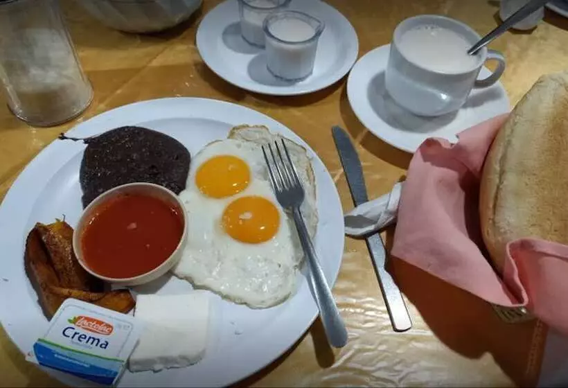 هتل Maya Excelsior