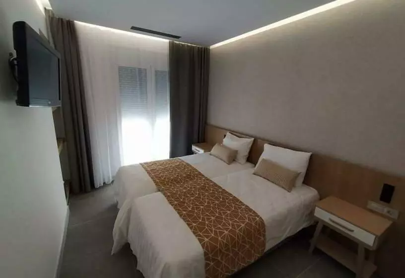 בית מלון כפרי Minoa