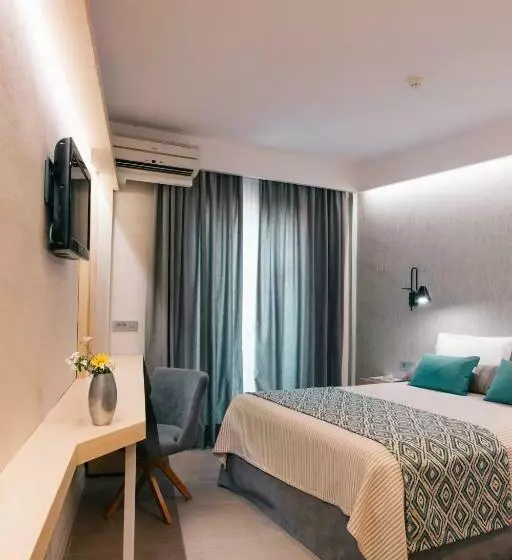 בית מלון כפרי Minoa