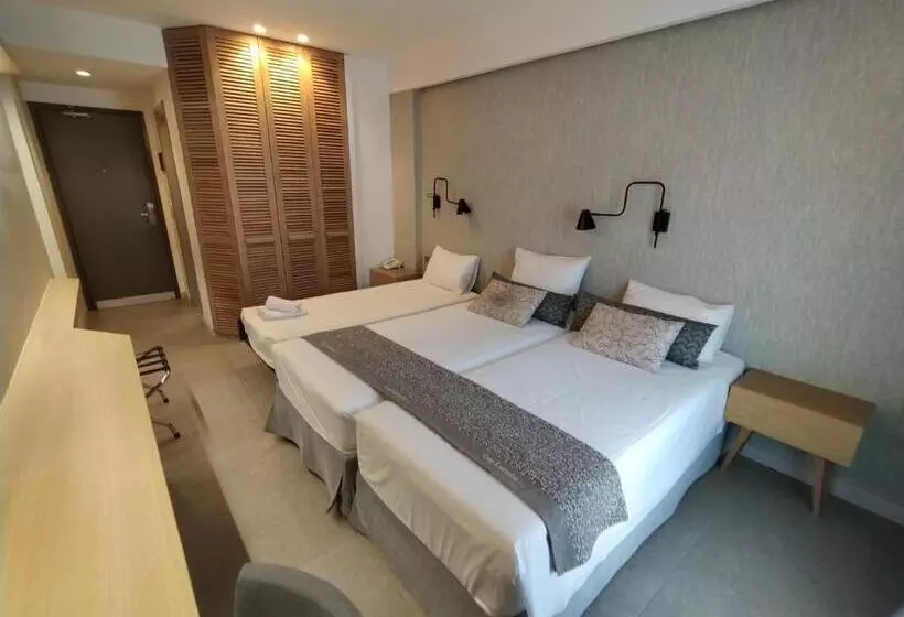 בית מלון כפרי Minoa