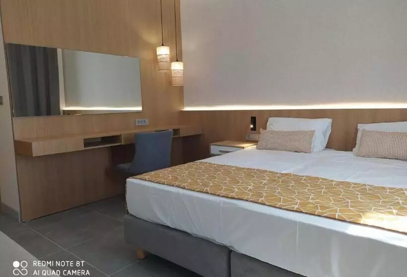 בית מלון כפרי Minoa