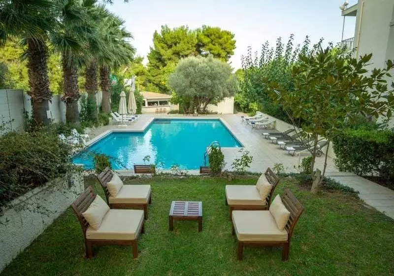 בית מלון כפרי Myrto