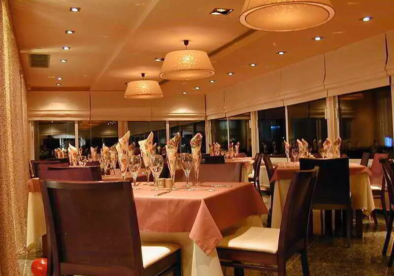 בית מלון כפרי Myrto