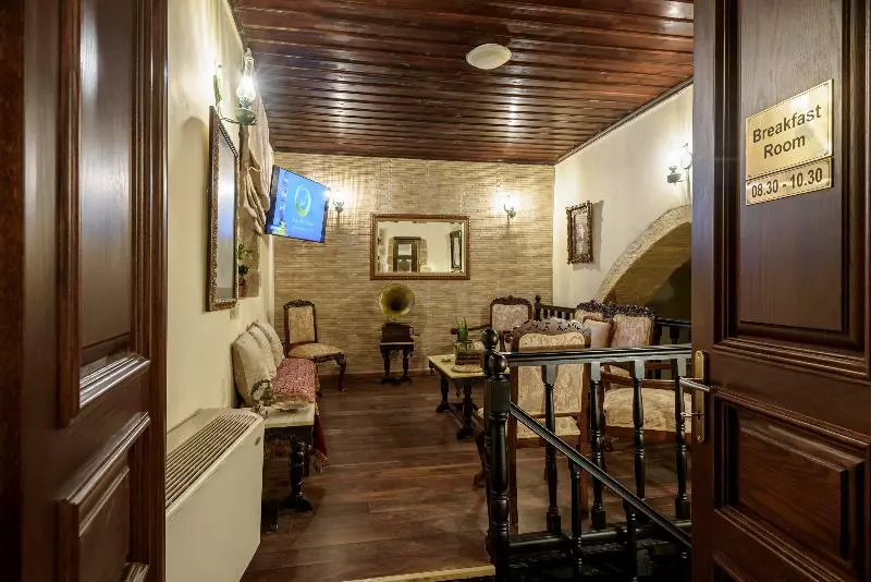 هتل Porto Del Colombo Traditional Boutique