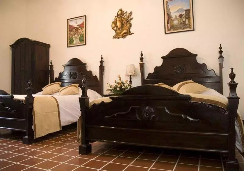 هتل Posada De Don Rodrigo Antigua