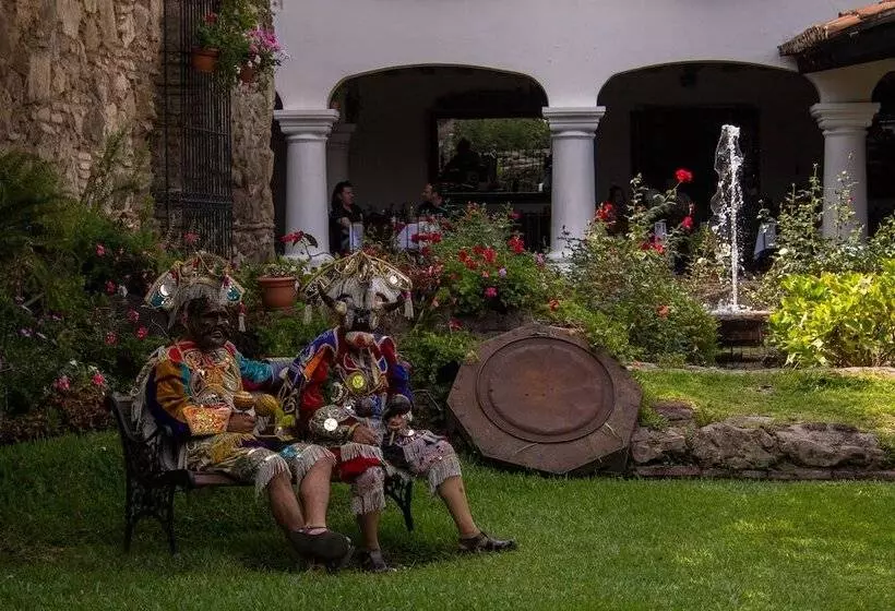 هتل Posada De Don Rodrigo Antigua