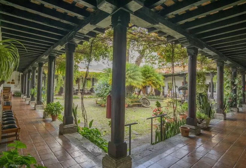 هتل Posada De Don Rodrigo Antigua