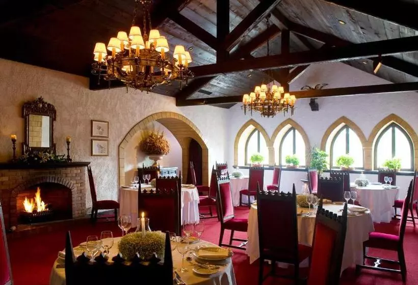 Отель Royal Olympic