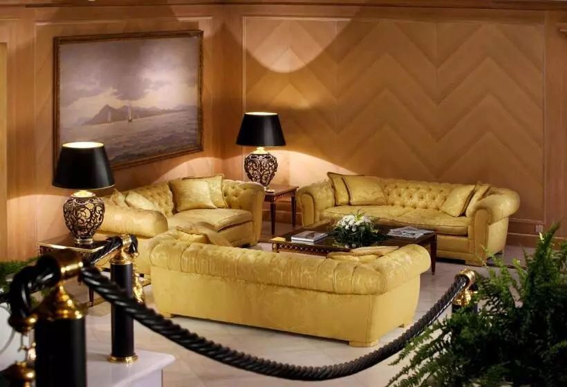 Отель Royal Olympic