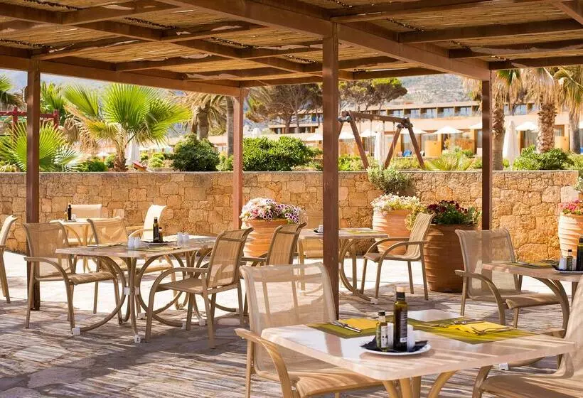 Kernos Beach Hotel & Bungalows