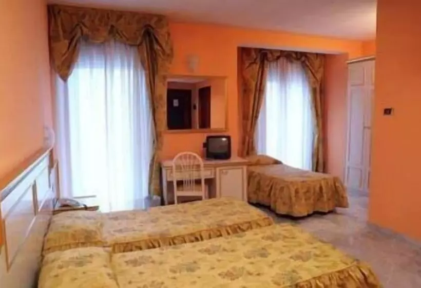 فندق Alexander Palace