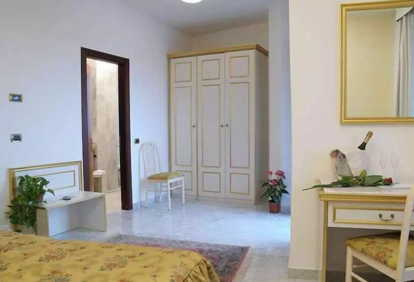 فندق Alexander Palace