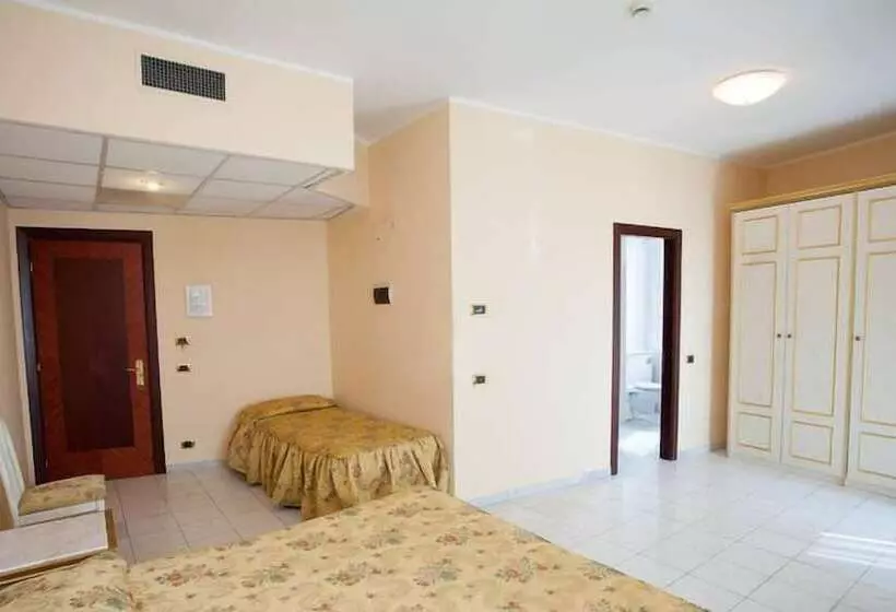 فندق Alexander Palace