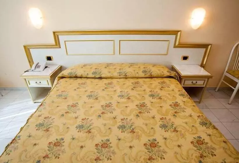 فندق Alexander Palace