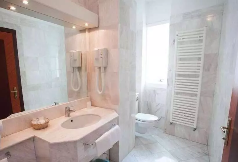 فندق Alexander Palace