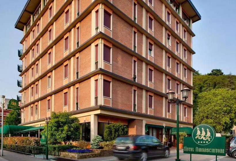 ホテル Ambasciatori