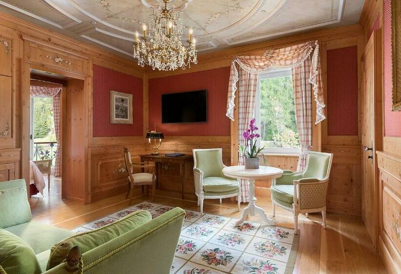 هتل Cristallo, A Luxury Collection Resort & Spa, Cortina D Ampezzo