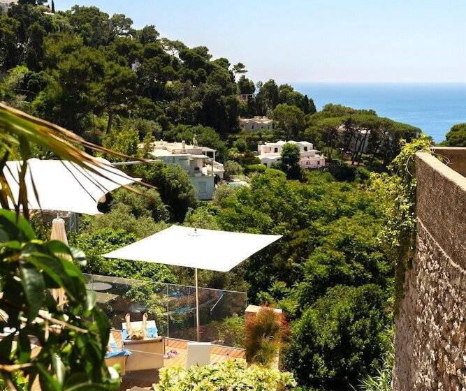 هتل La Floridiana