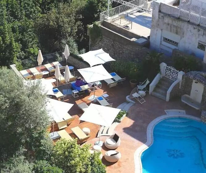 ホテル La Floridiana