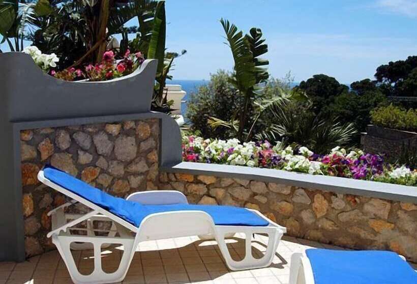 هتل La Floridiana