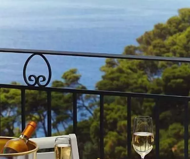 ホテル La Floridiana