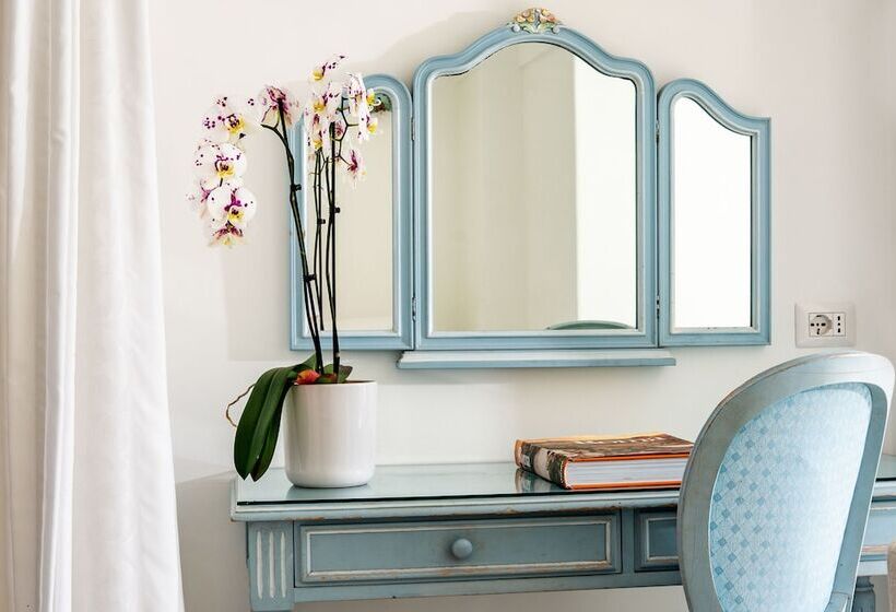 هتل La Floridiana