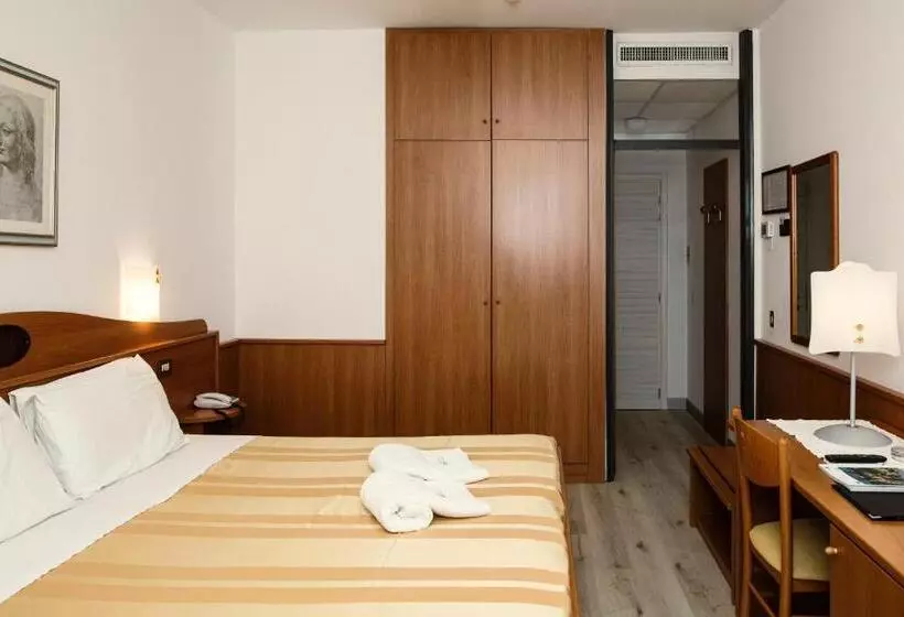 هتل Leonardo Da Vinci Wellness Spa