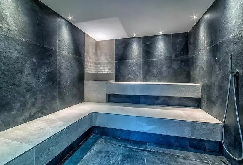 هتل Leonardo Da Vinci Wellness Spa