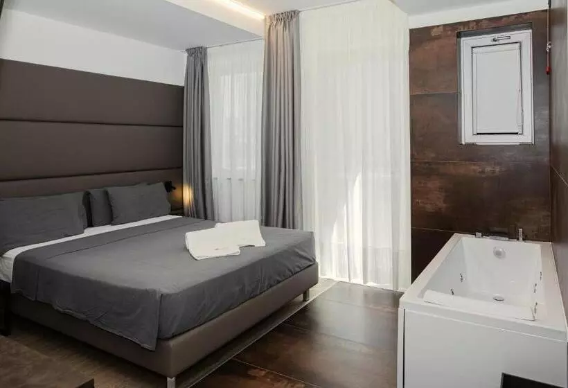 هتل Leonardo Da Vinci Wellness Spa