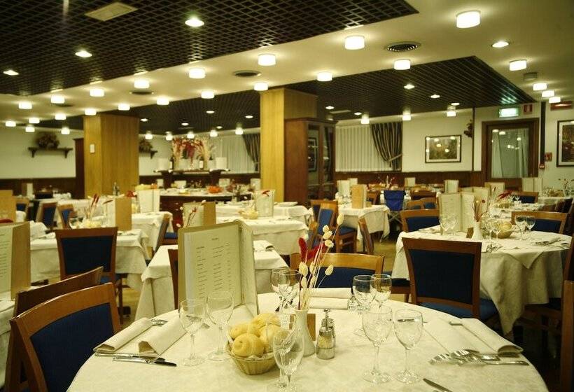 هتل Les Jumeaux Courmayeur