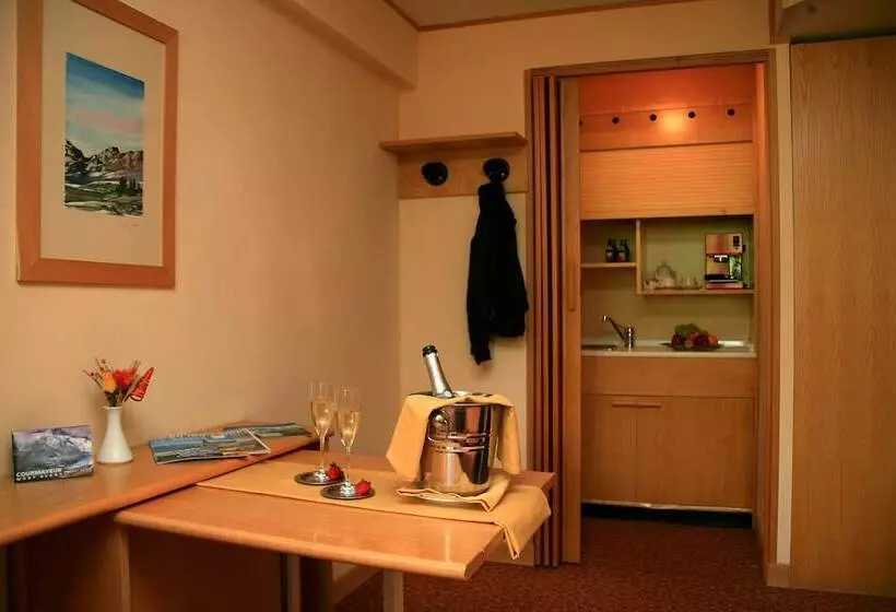 호텔 Les Jumeaux Courmayeur