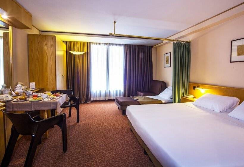 هتل Les Jumeaux Courmayeur