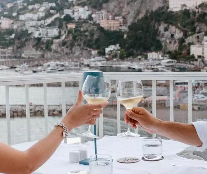 בית מלון כפרי Marina Riviera