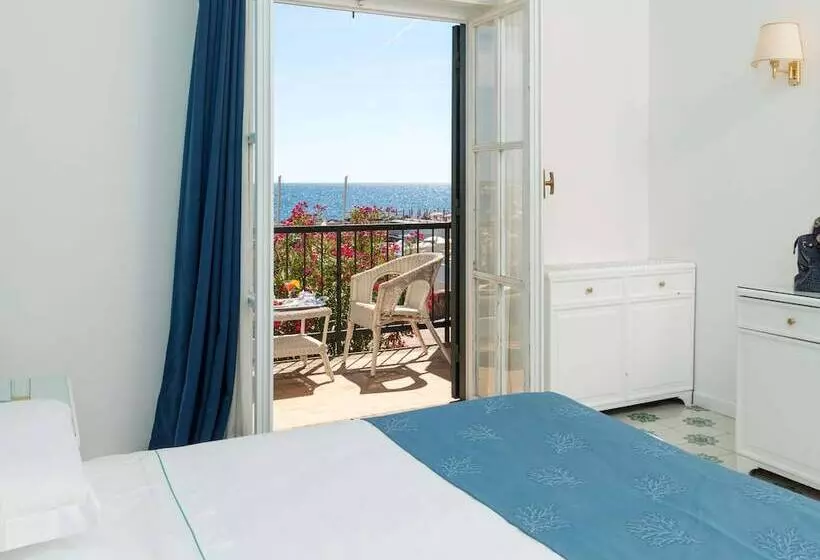 ホテル Mercure Civitavecchia Sunbay Park