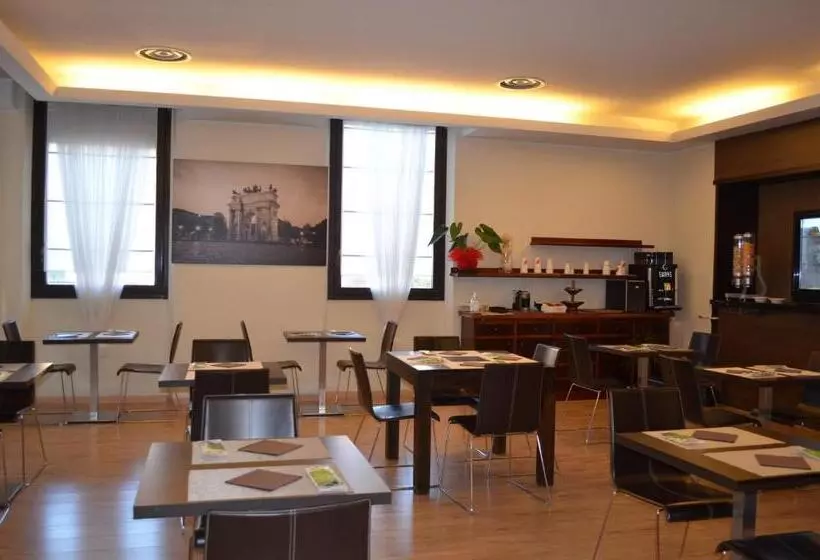 בית מלון כפרי Nuovo Albergo Italia