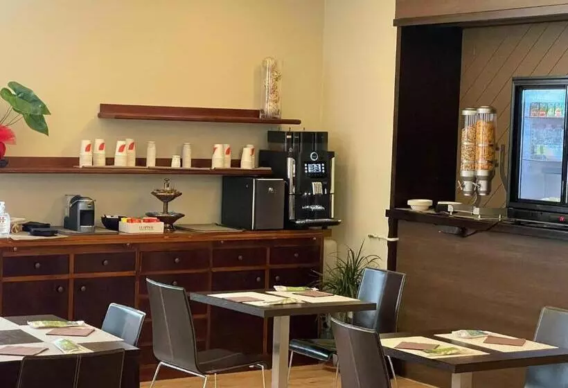 בית מלון כפרי Nuovo Albergo Italia