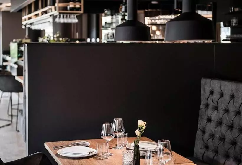 ホテル Post Alpine Cityflair